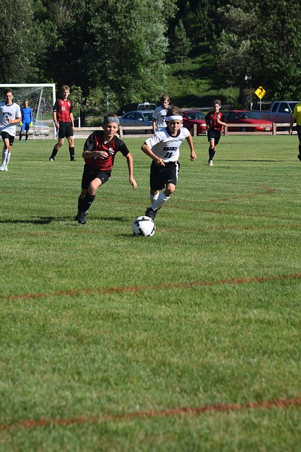 借几记凌厉 借几记凌厉